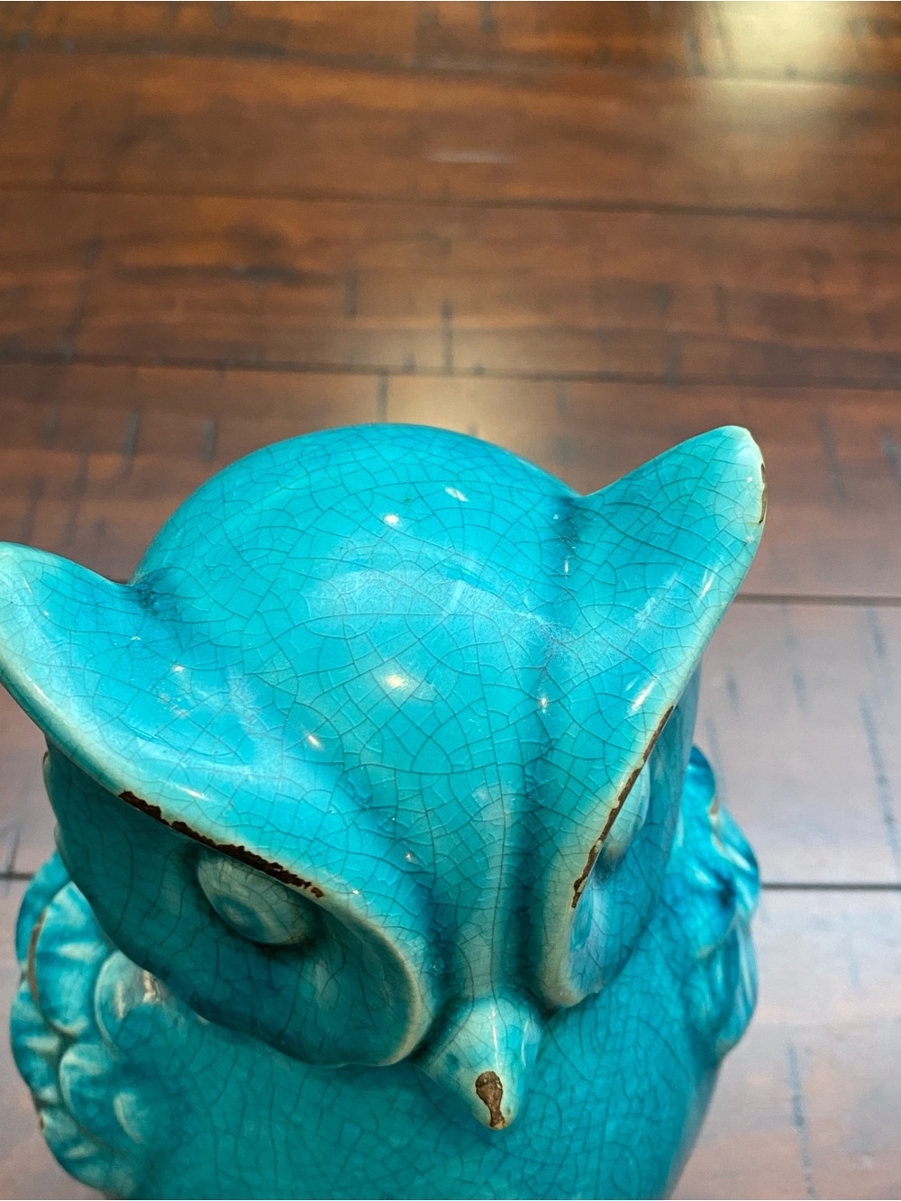 Large 9” Teal/Turquoise Ceramic Owl Figurine - Aged Vintage Look Home Decor - Picture 9 of 11